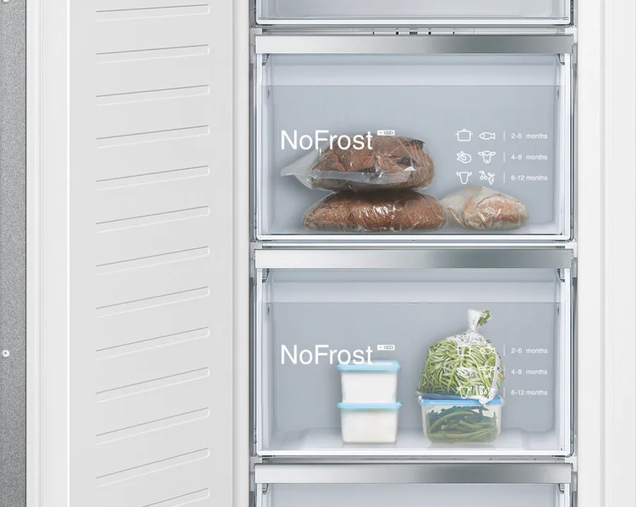 Siemens Gi81naef0z Intergrated Freezer view 4
