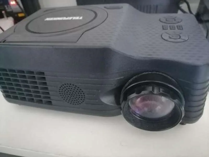 Telefunken Tdp-2500dvd DVD Projector view 4